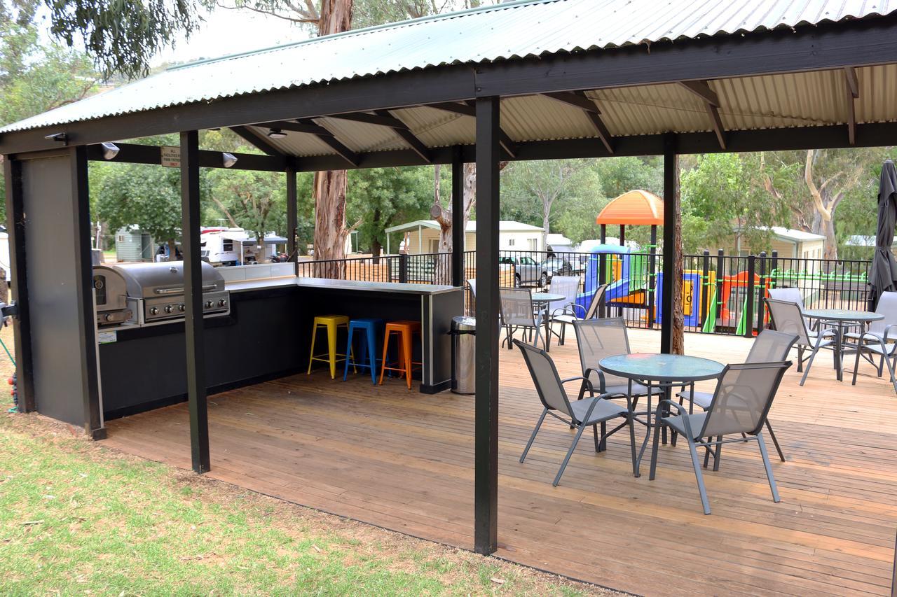Adelaide Brownhill Creek Tourist Park Hotel Exterior foto
